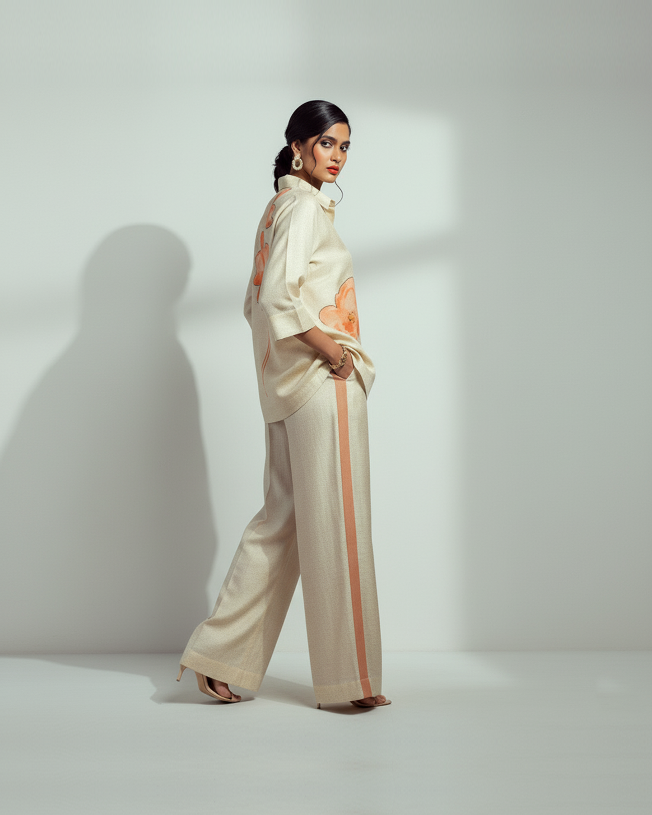 The Cream Canvas Tussar Set